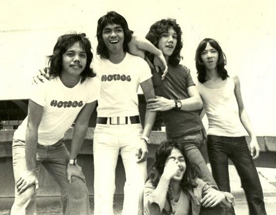 Rewinding Betamax Hotdog band